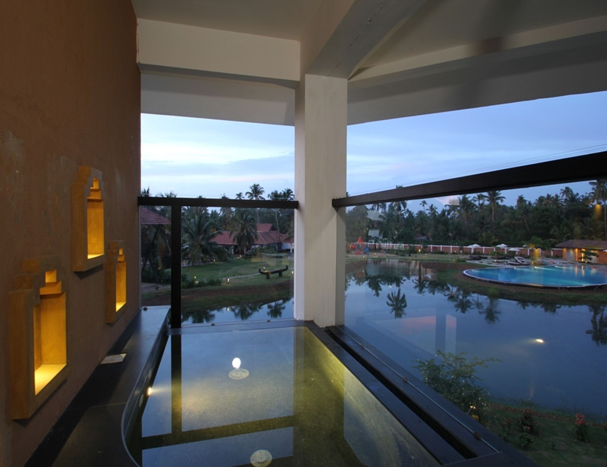 Vasundhara Sarovar Premiere Alappuzha Exterior foto